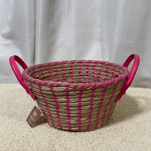 Set of 4 Baskets Pink Pattern Woven Baskets Excellent Condition! - Picture 2 of 13